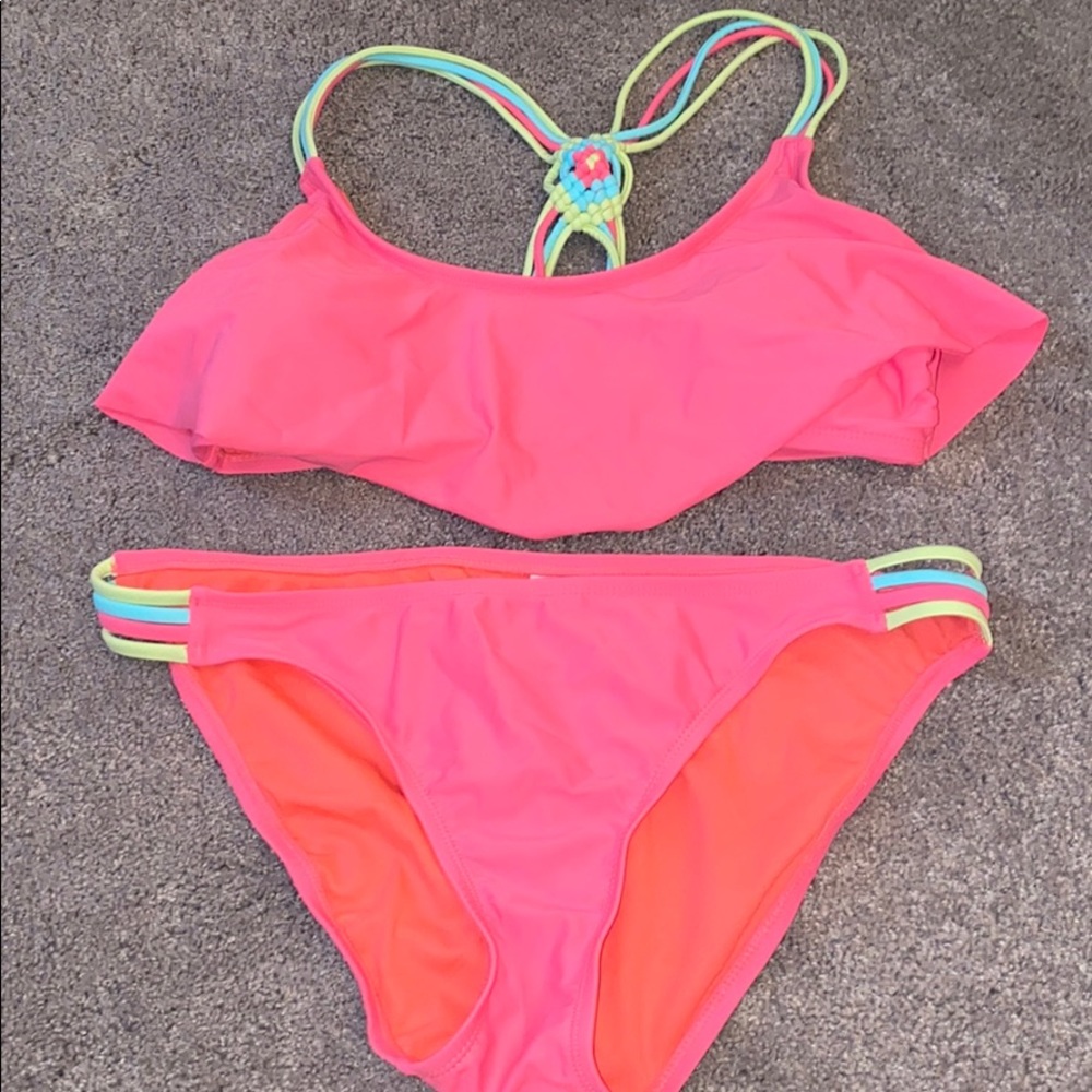 Pink bathing suit set